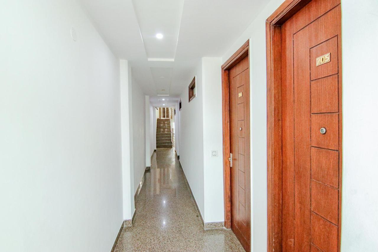 Hotel Fabexpress The Divine Residency Gurgaon