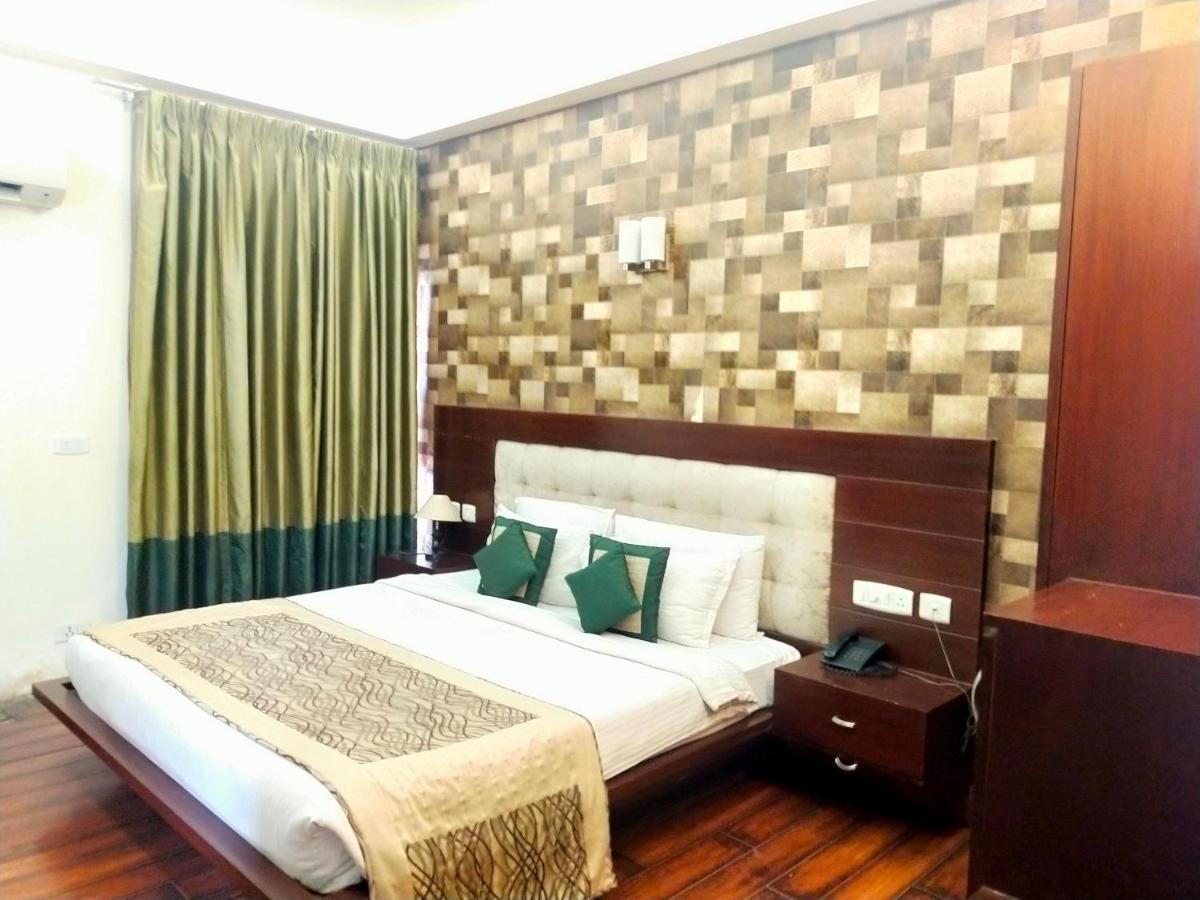 Amisa Golf Course Road Mg Road Hotel