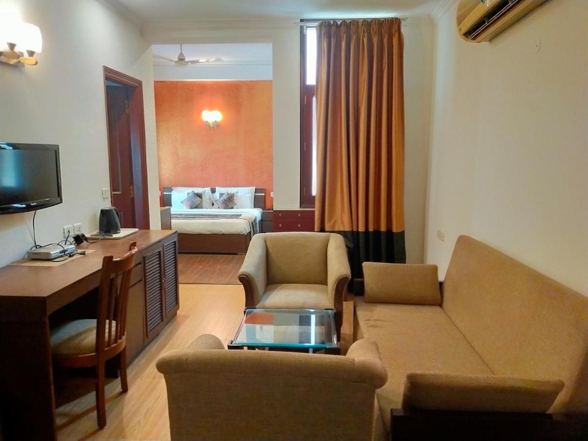 Amisa Golf Course Road Mg Road Gurgaon