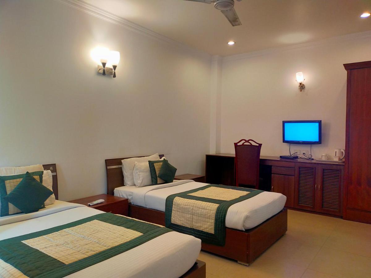 Amisa Golf Course Road Mg Road Hotel