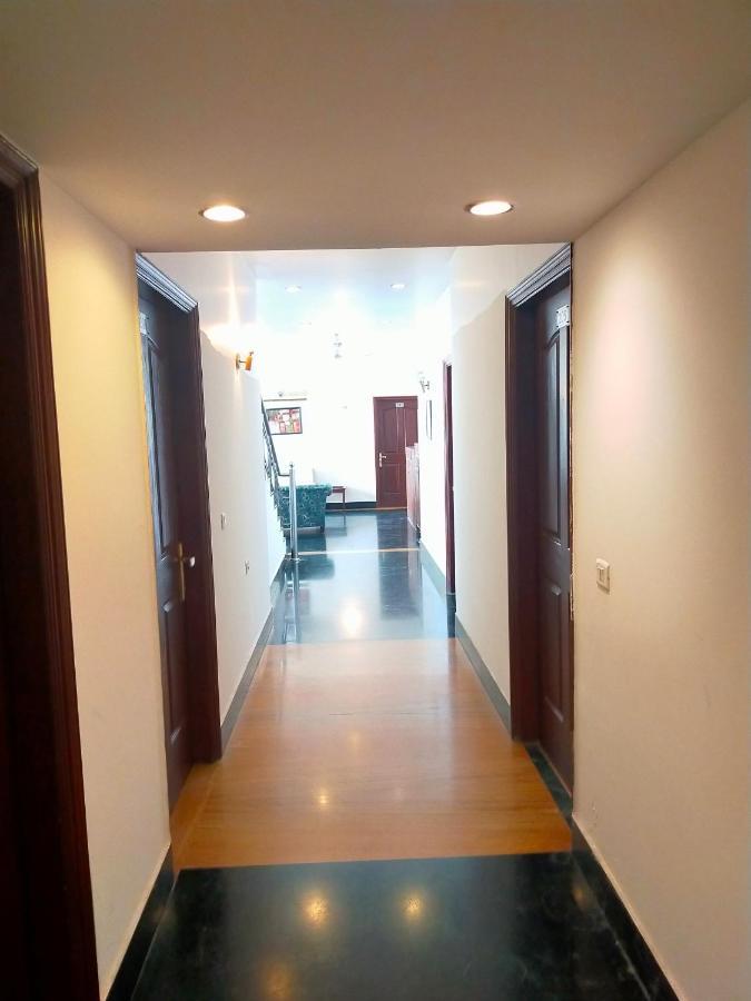 Amisa Golf Course Road Mg Road 3* Gurgaon