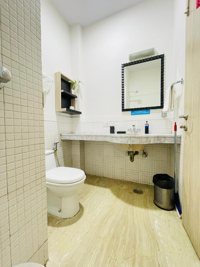 Bedchambers Serviced Apartments, Sector 40 Gurgaon