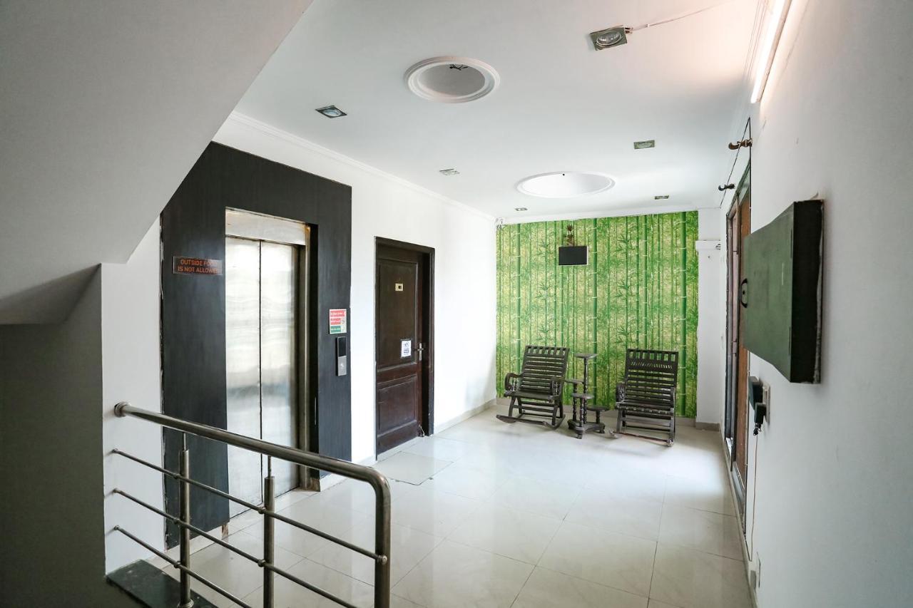 Hotel Fabhotel Velvet