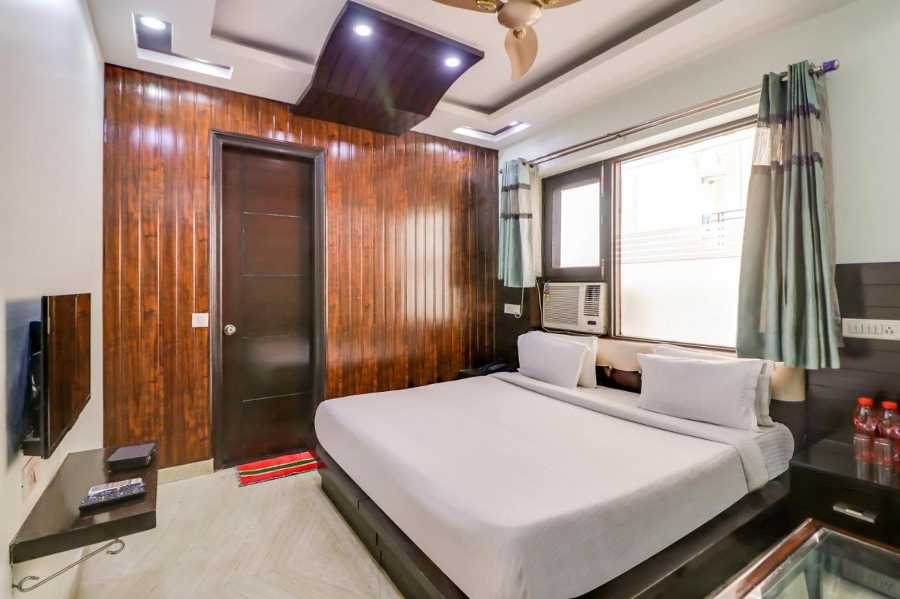 Col O Corporate Elite Hotel