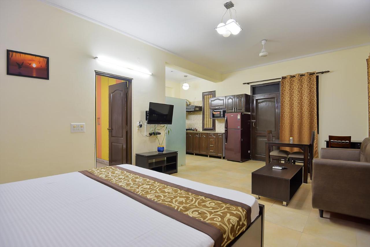 Bedchambers Serviced Apartments, Sushant Lok Apartment