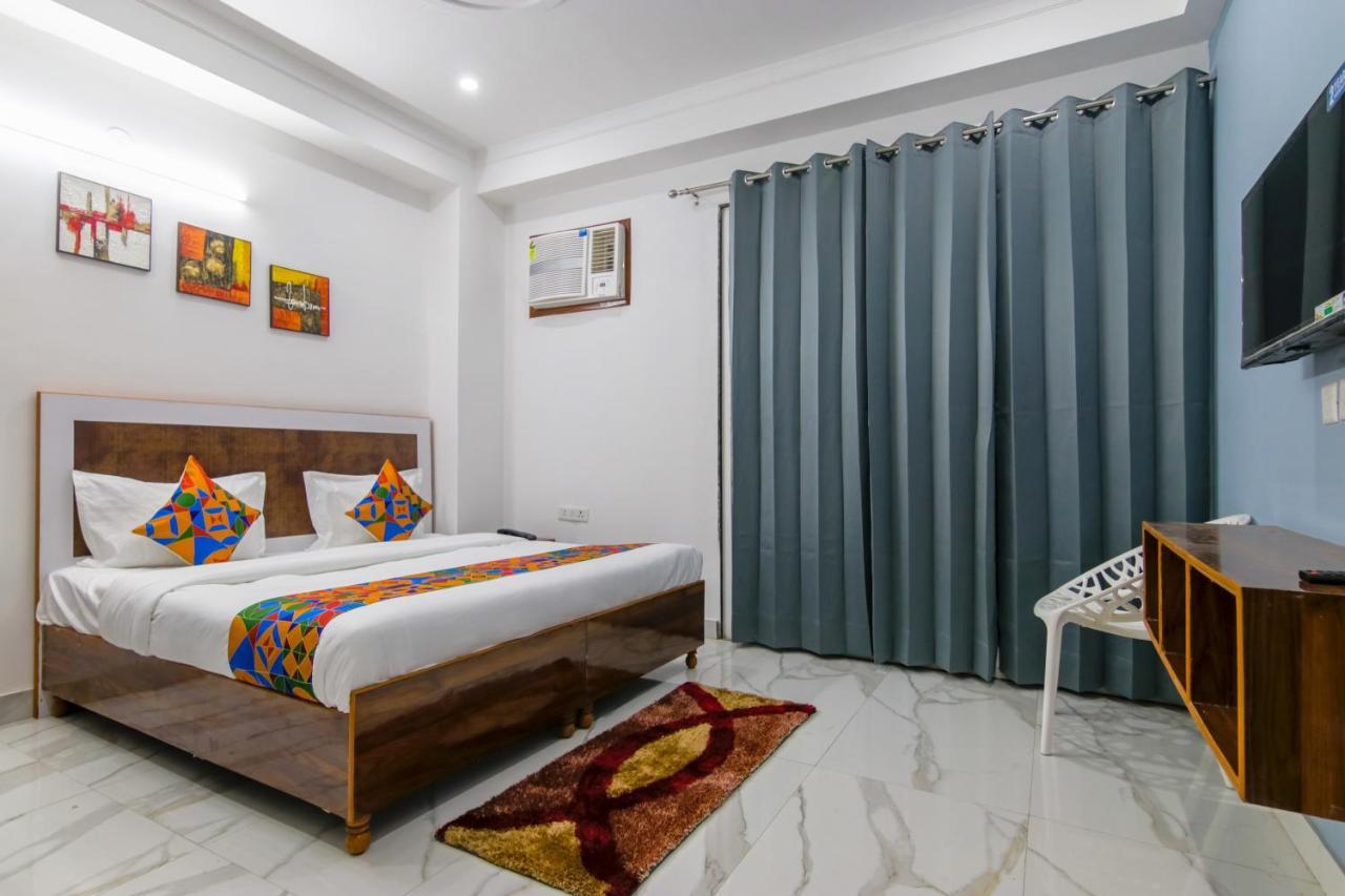 Breezy Serviced Medanta *