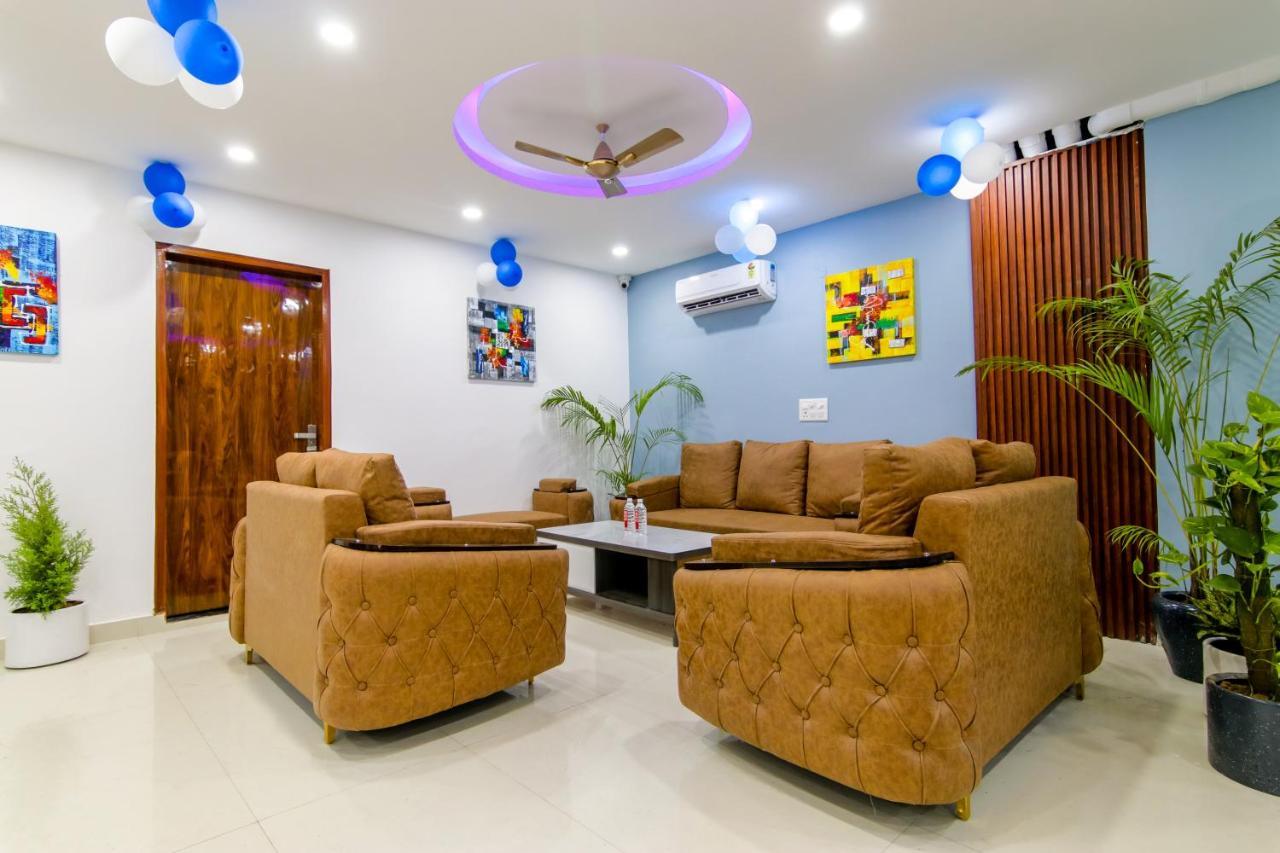 Breezy Serviced Medanta Guest house Gurgaon