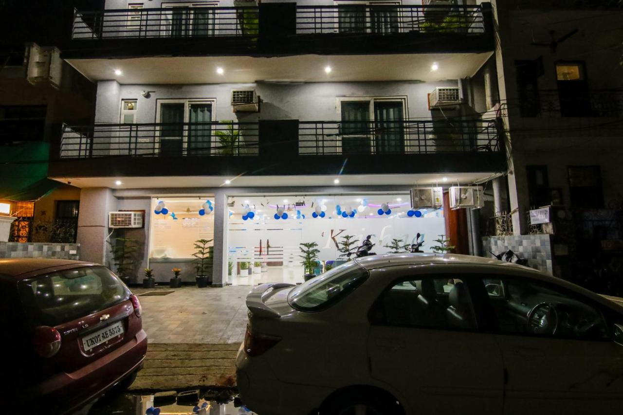 Guest house Breezy Serviced Medanta