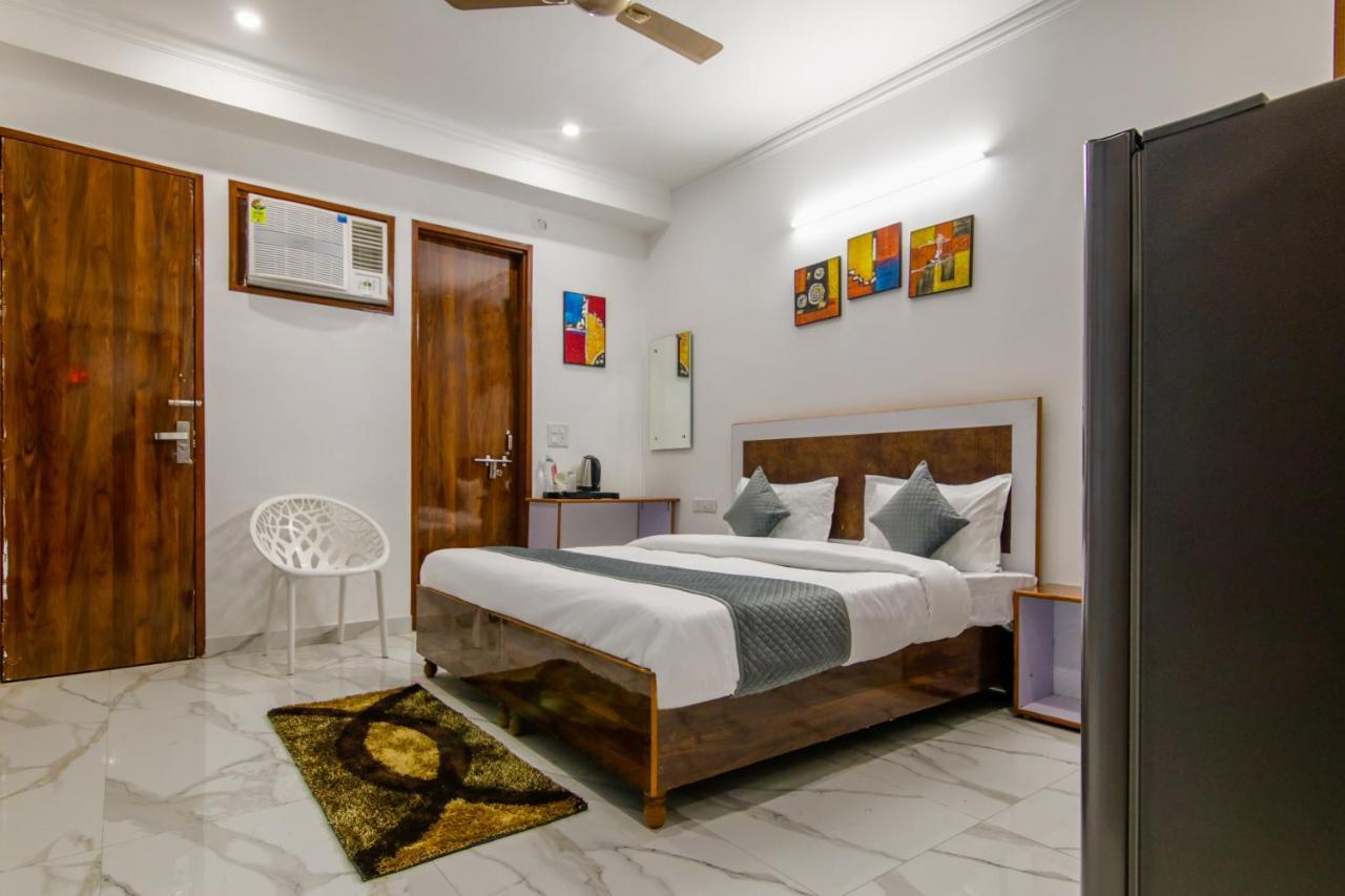Breezy Serviced Medanta Guest house