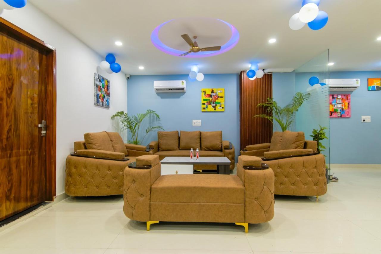 Breezy Serviced Medanta Gurgaon