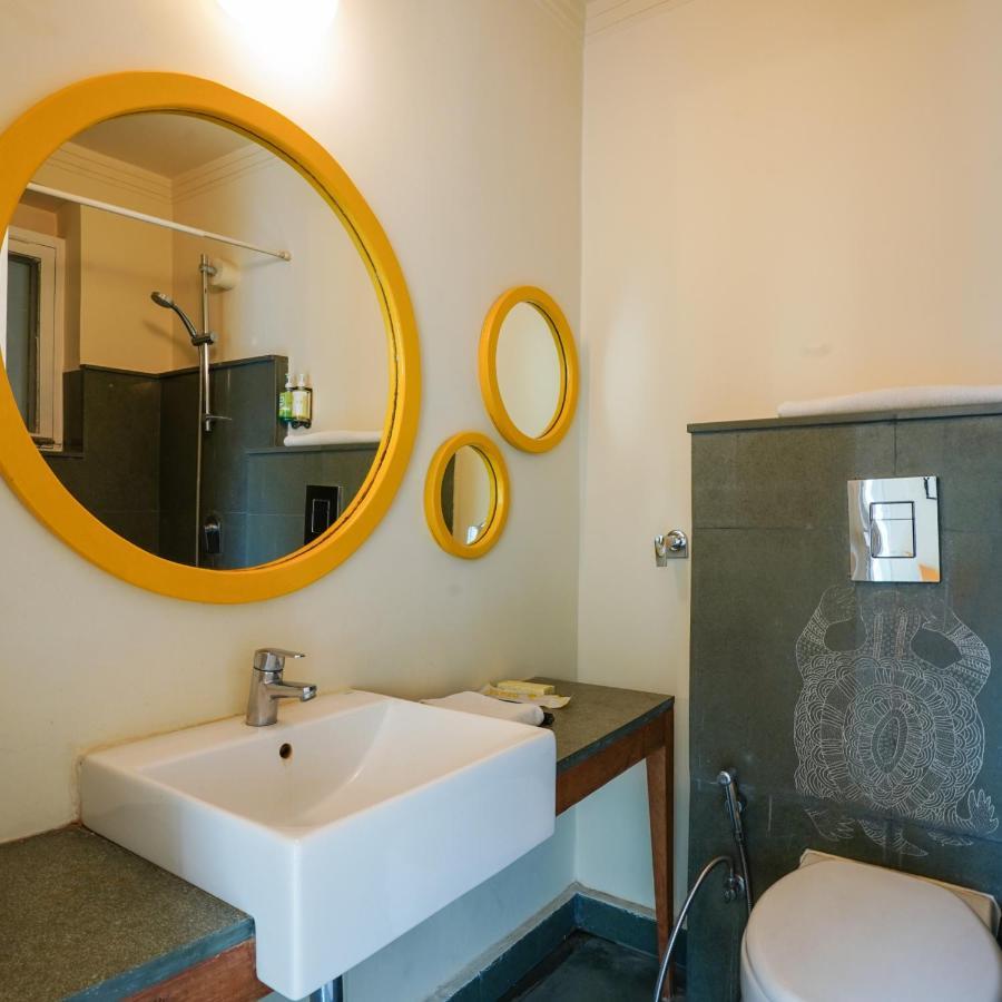 Bloom Boutique L Signature Towers Hotel Gurgaon