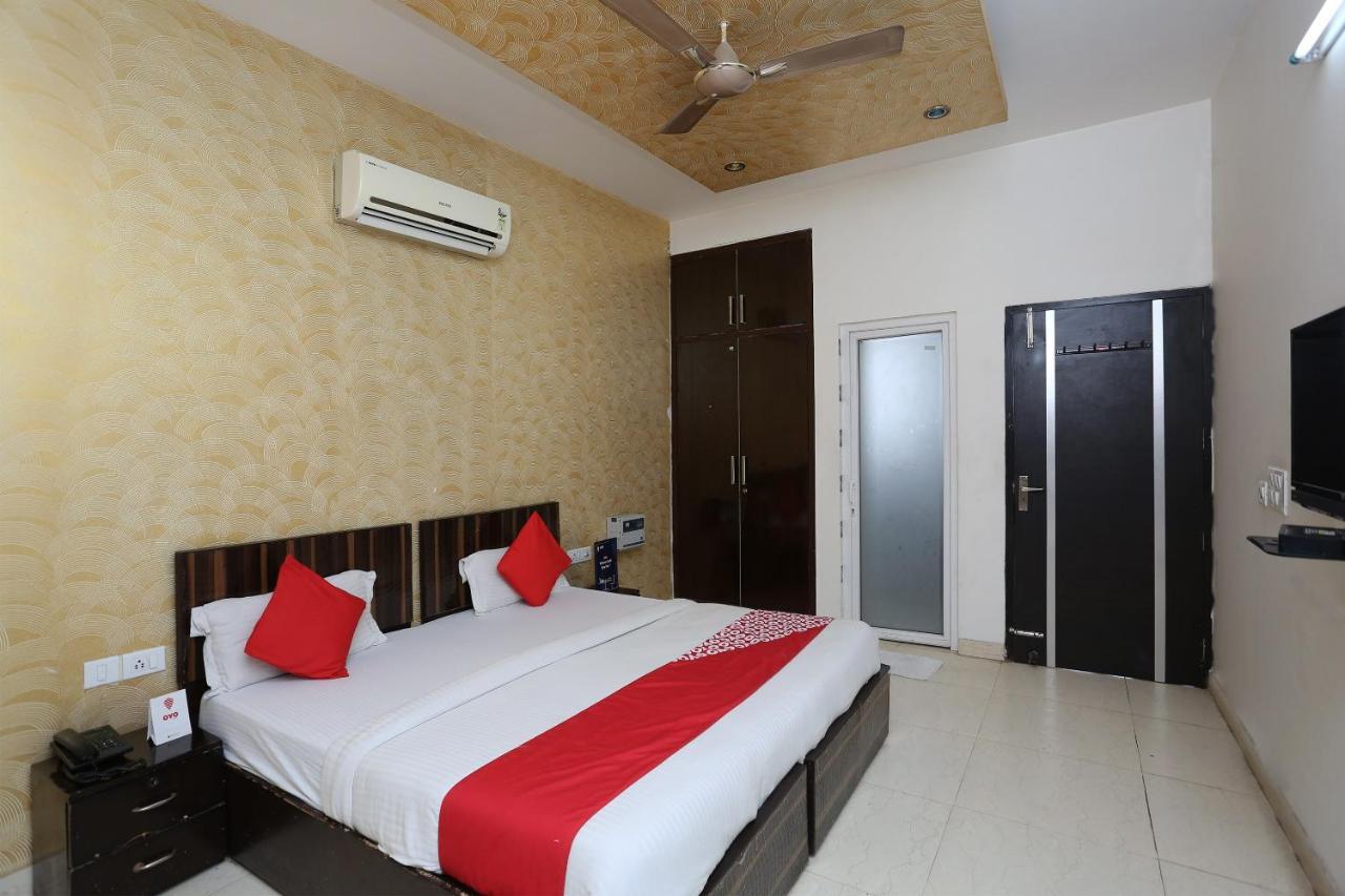Hotel Oyo 429 Kisna Residency Gurgaon