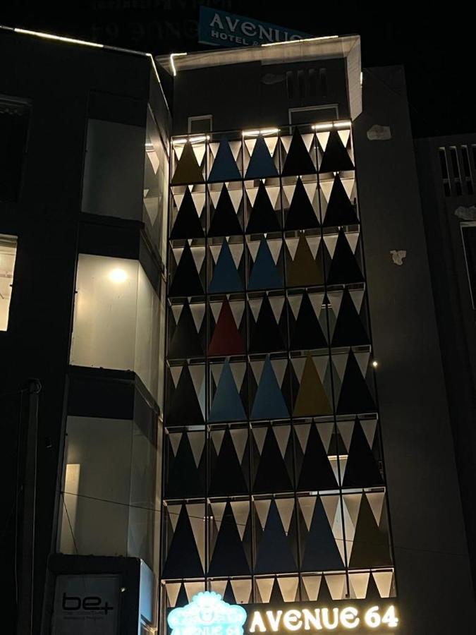 Avenue 64 3* Gurgaon