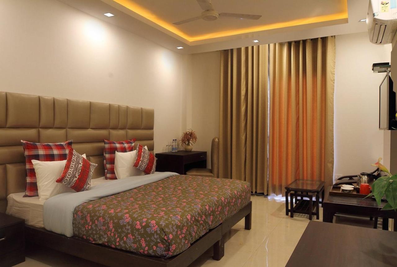 Park Dlf Phase 2, Cyber City, Gurgaon
