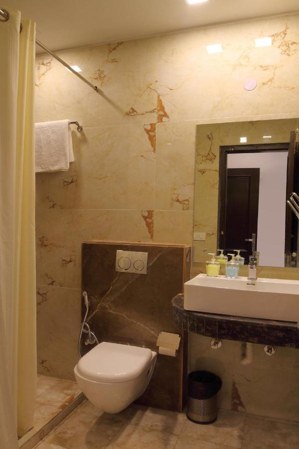 Hotel Park Dlf Phase 2, Cyber City, Gurgaon