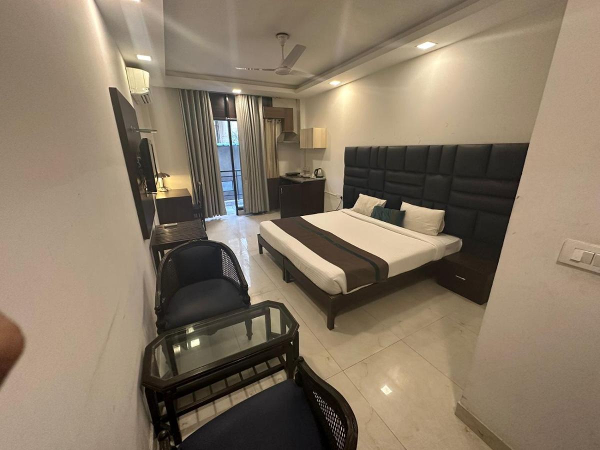 Park Dlf Phase 2, Cyber City, Gurgaon