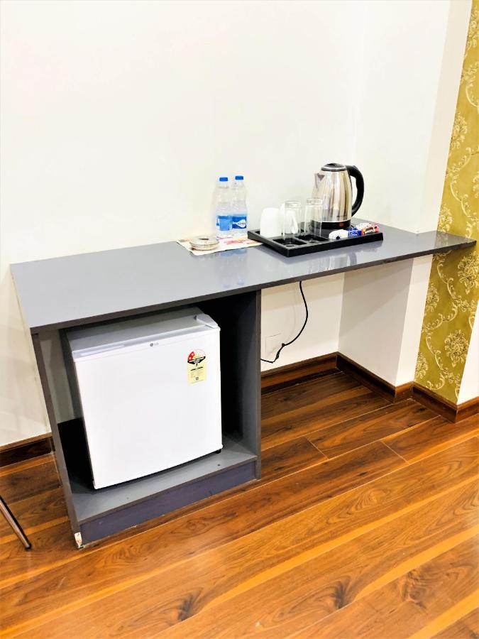 Lime Tree Pulkit Gurgaon-artemis Hospital, Nearest Metro Huda Centre