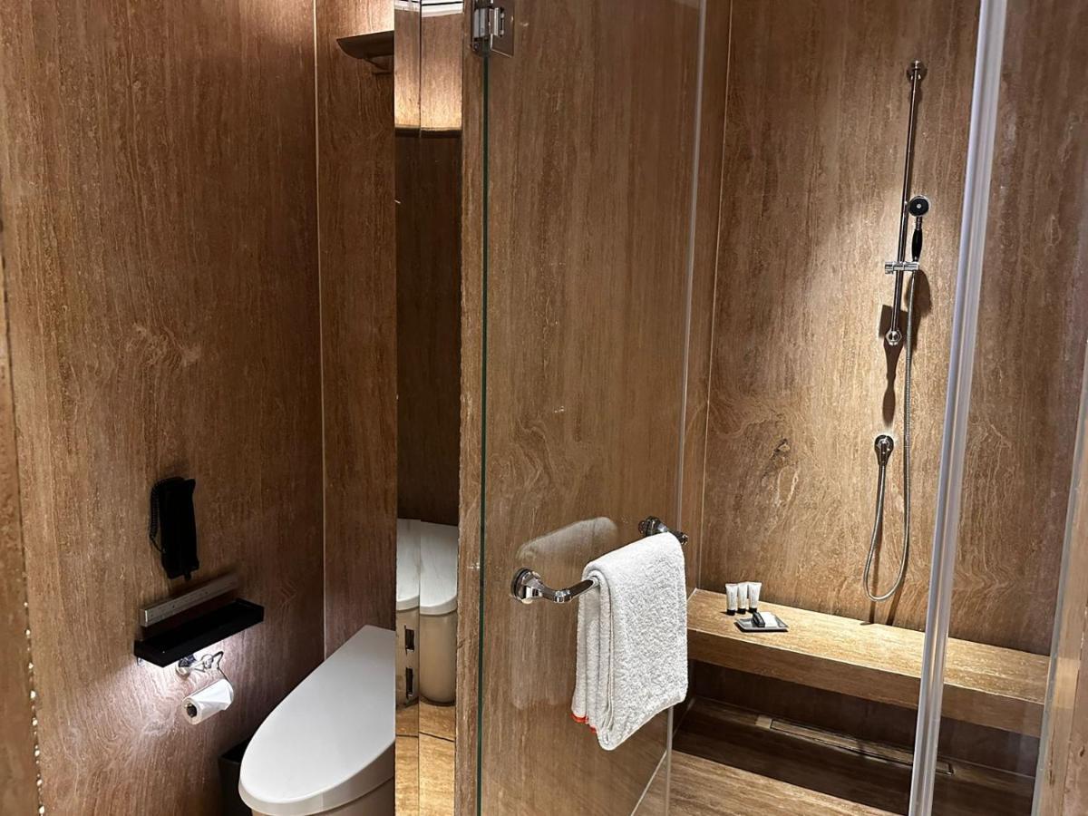 Grand Hyatt 5*