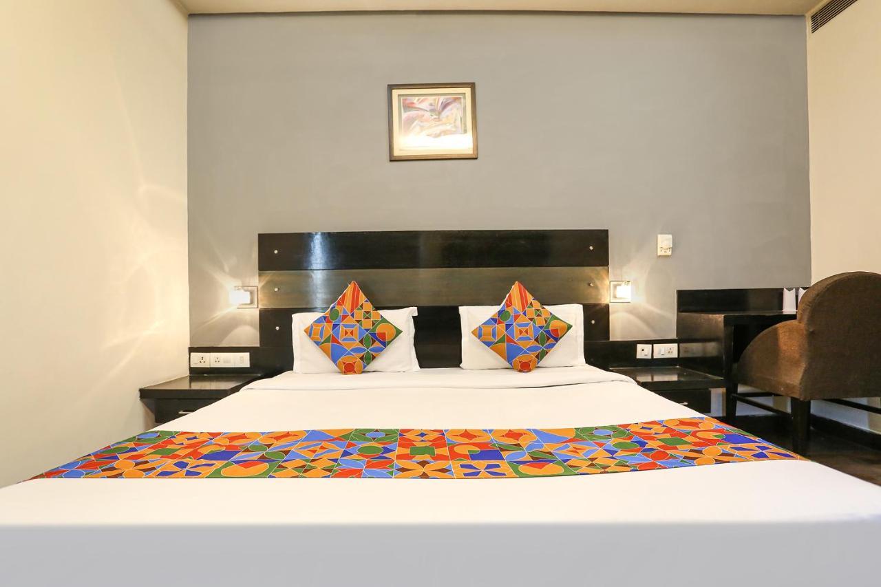 Fabhotel Posh Classic 3*