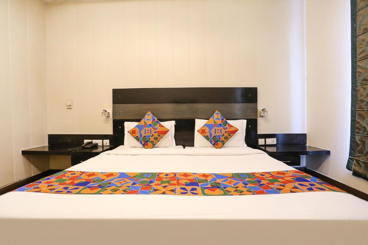 Fabhotel Posh Classic Gurgaon