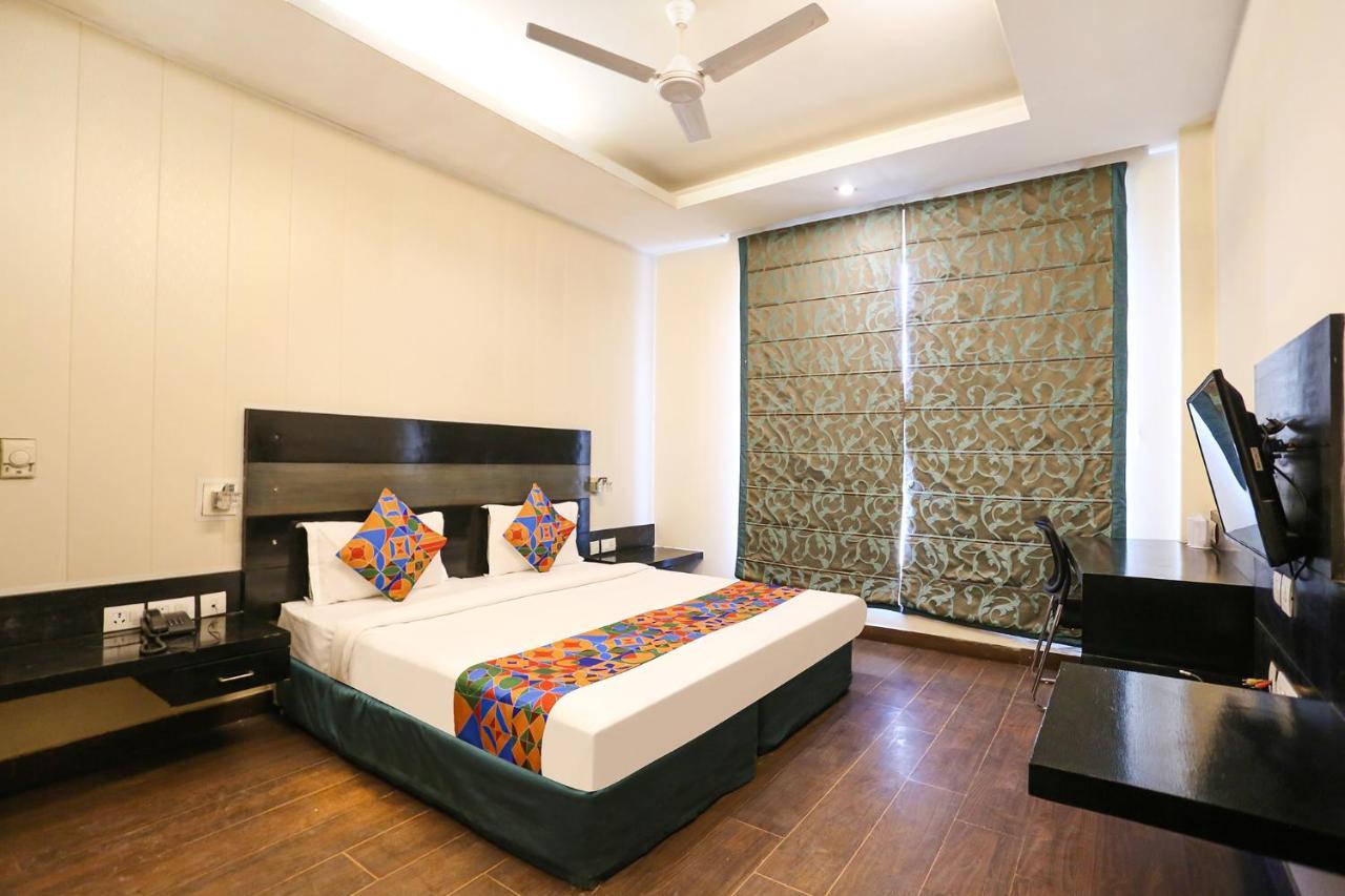 Fabhotel Posh Classic Gurgaon
