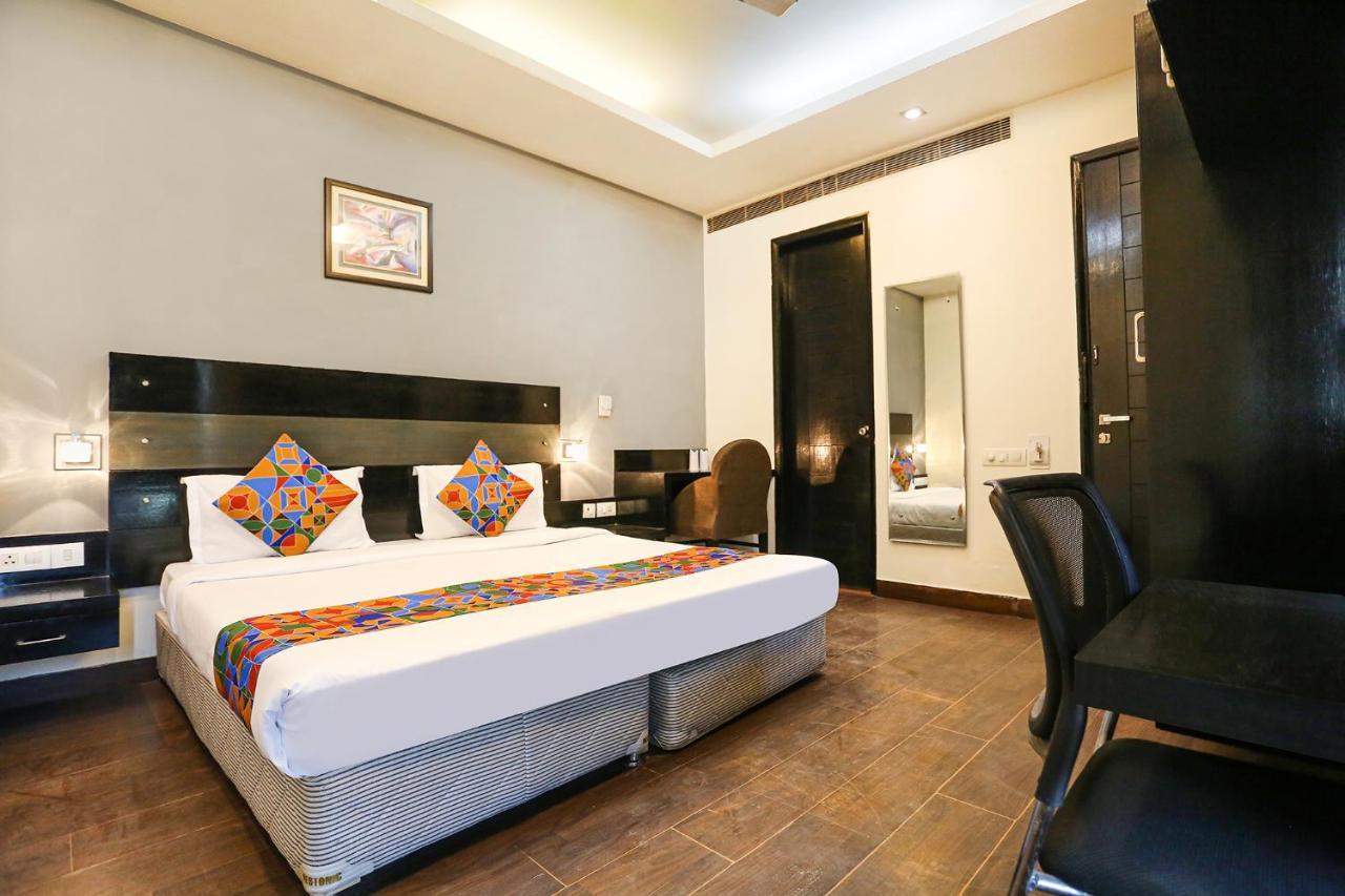 Hotel Fabhotel Posh Classic 3*