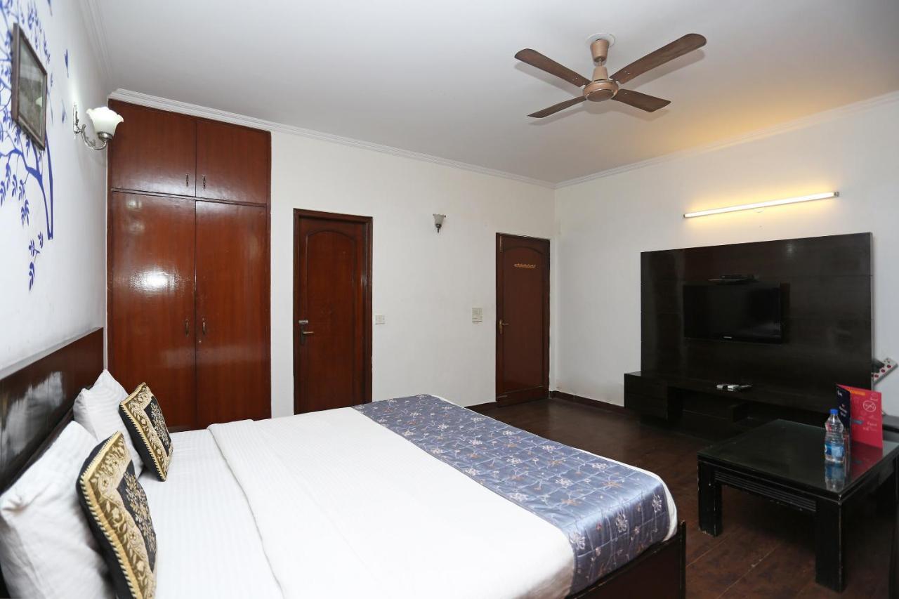 Hotel O 2173 Hotel Sebastian White Sohna