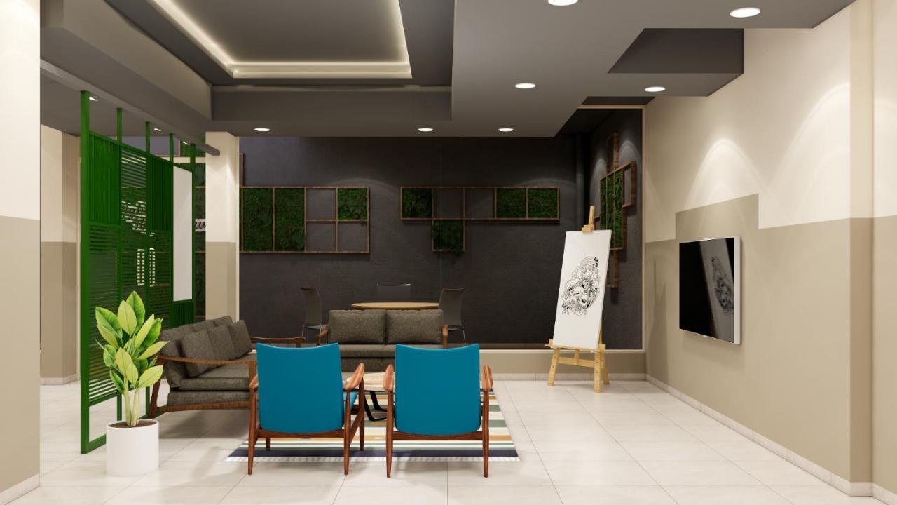 Covie Gurugram 70 *