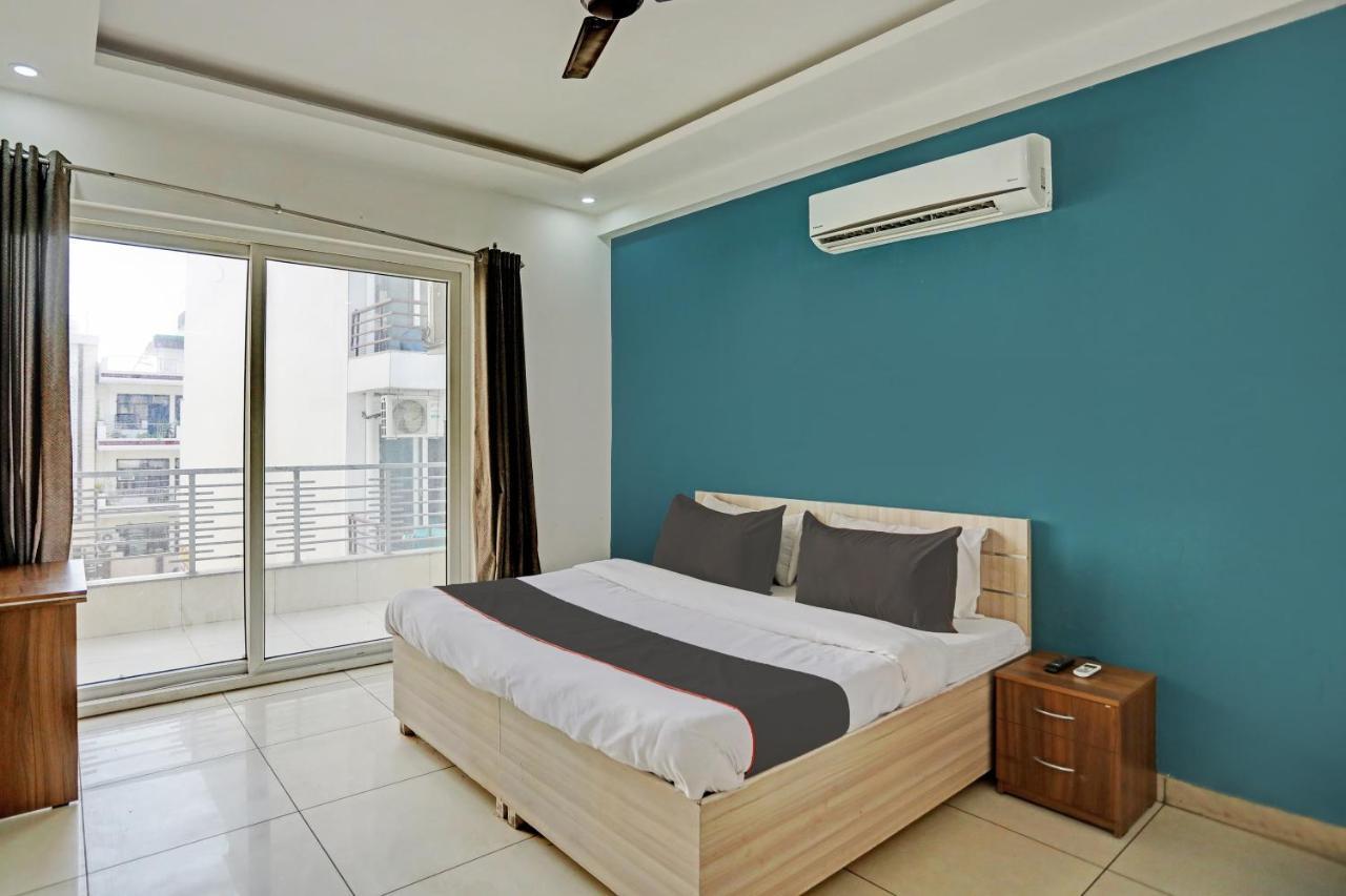 Oyo Flagship Medanta Star Lb Residency Unitech 3* Gurgaon