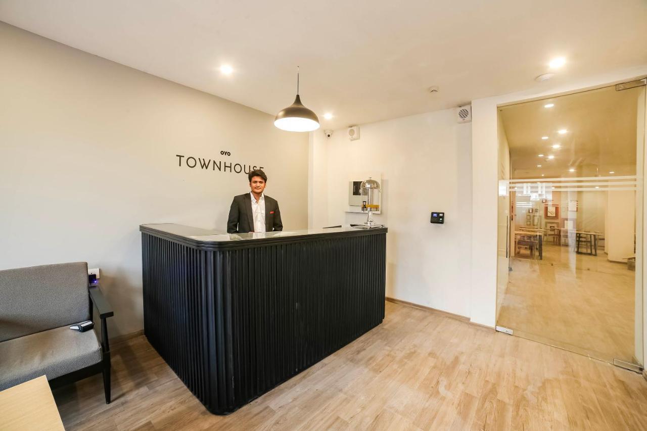 Super Townhouse Sector 46 Near Appu Ghar 4*