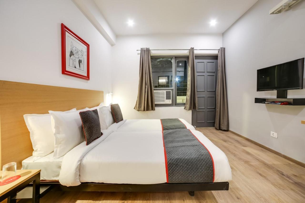 Hotel Townhouse Unitech Cyber Park Near Omaxe Celebration Mall Gurgaon