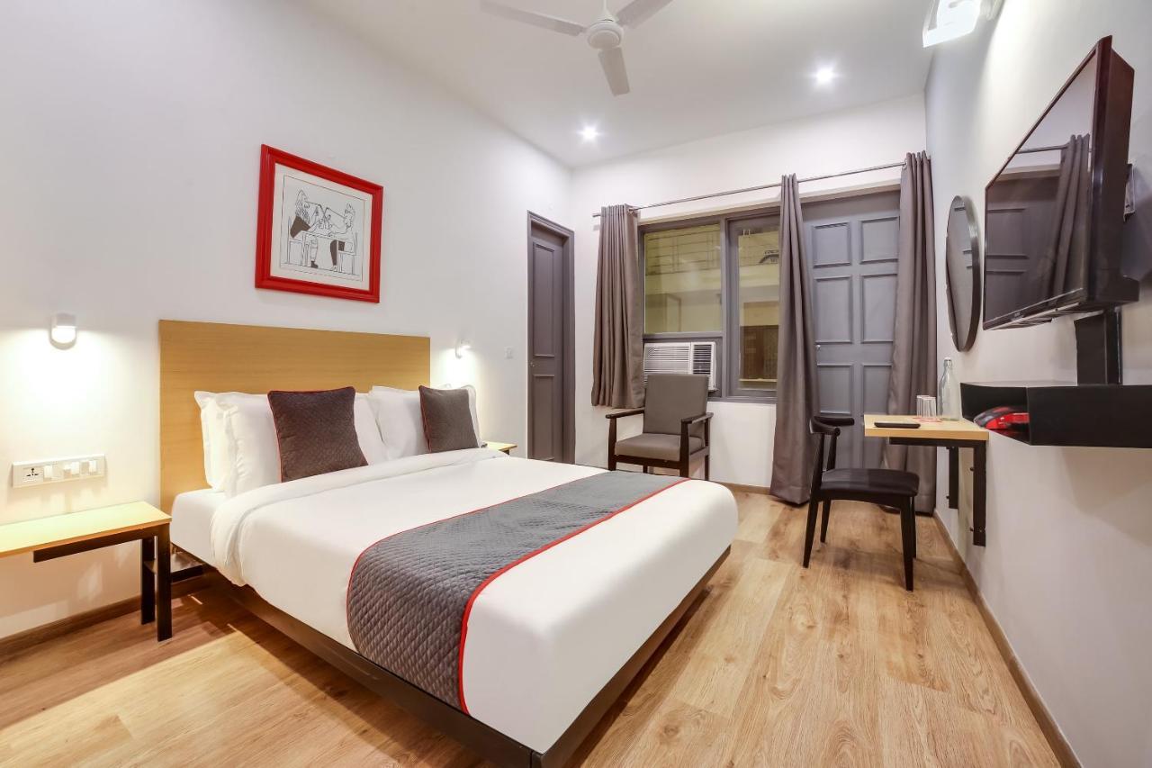 Townhouse Unitech Cyber Park Near Omaxe Celebration Mall Hotel 4*