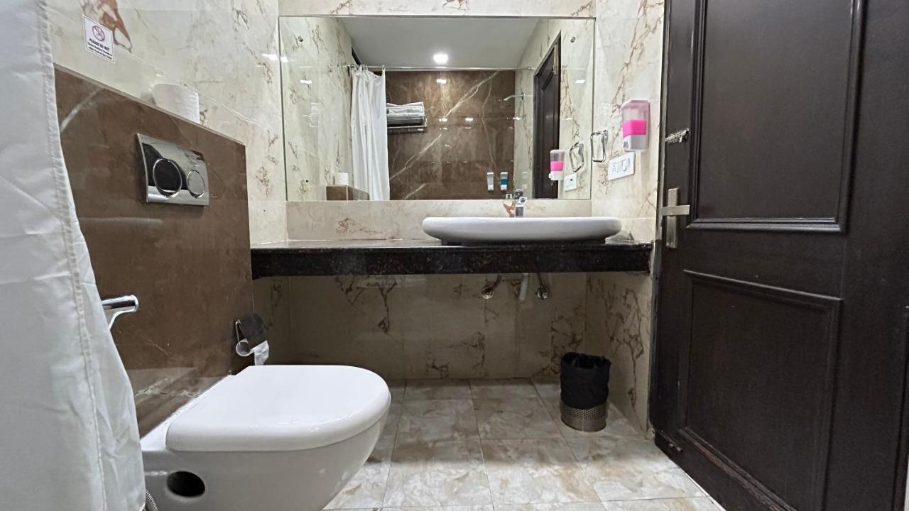 Hotel Park Dlf Phase 2, Cyber City, Gurgaon