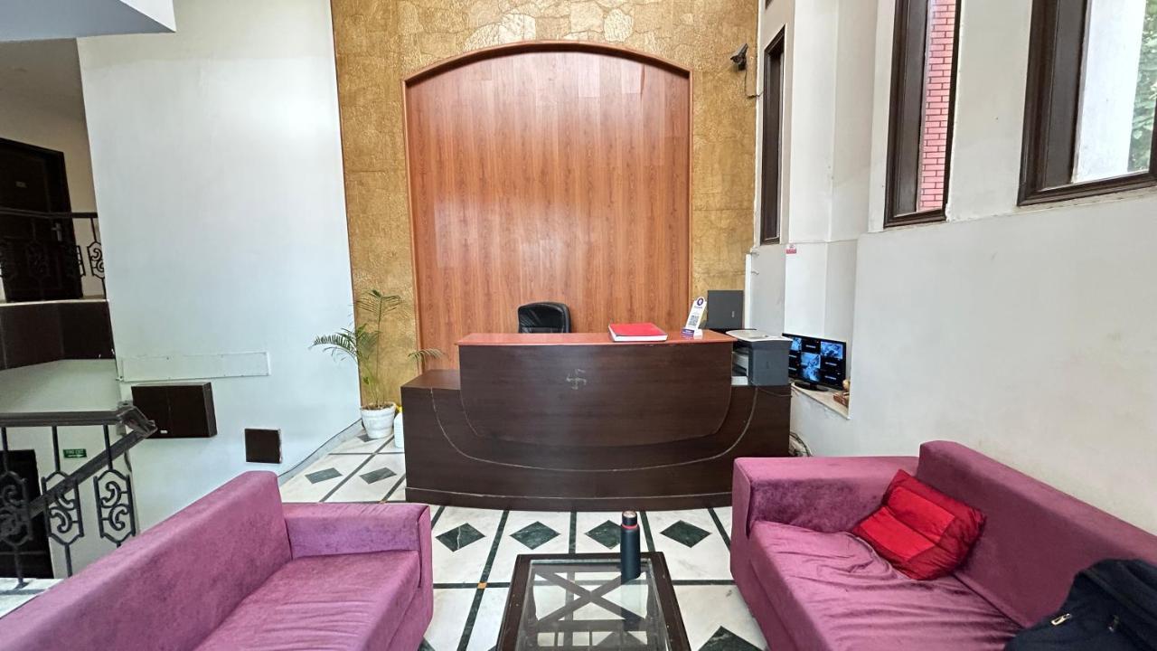 Park Dlf Phase 2, Cyber City, Gurgaon