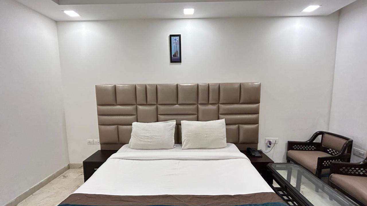 Park Dlf Phase 2, Cyber City, Gurgaon