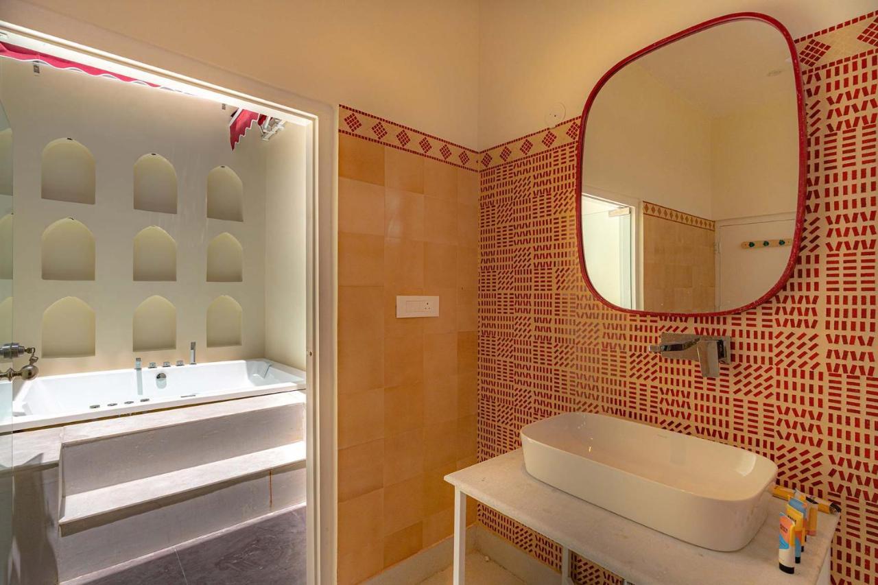 Khohar Haveli With Complimentary Breakfast And Outdoor Pool
