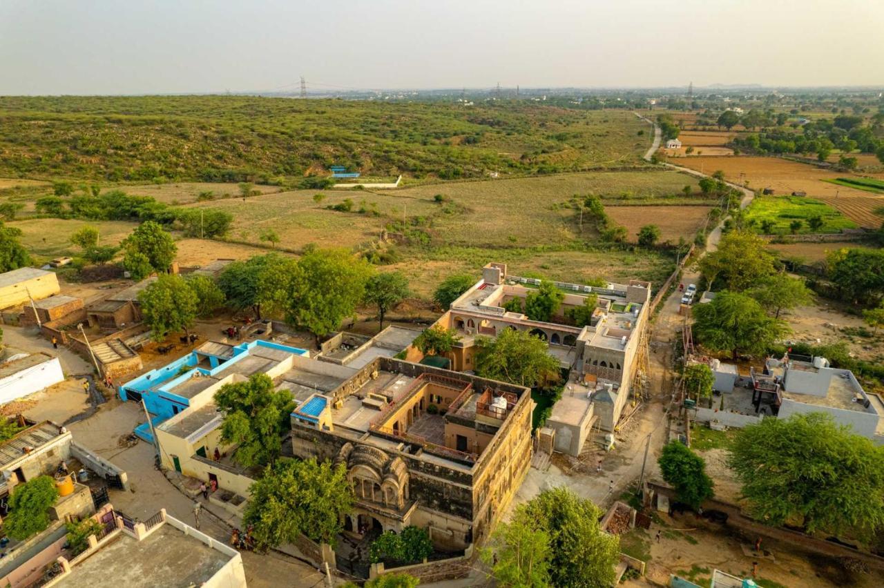 Khohar Haveli With Complimentary Breakfast And Outdoor Pool Gurgaon
