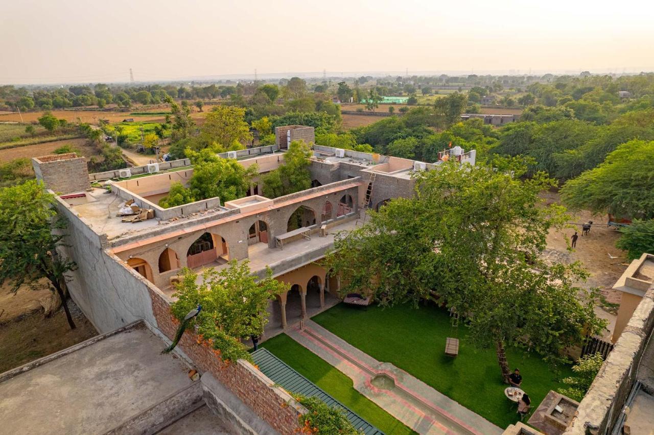 Khohar Haveli With Complimentary Breakfast And Outdoor Pool