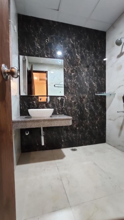 Covie Gurugram 70 * Gurgaon