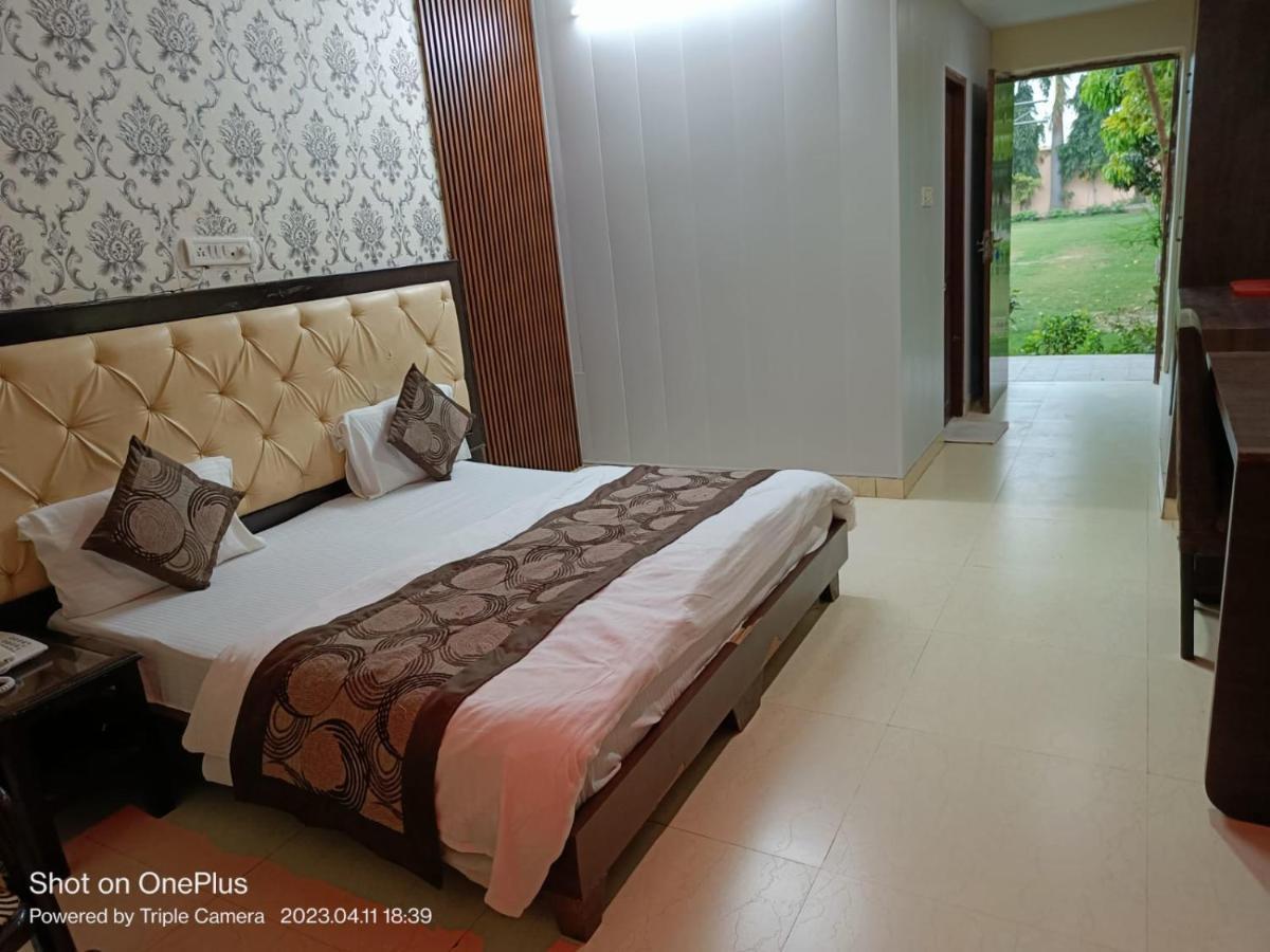 Resort Jps And Adventure Park Gurgaon