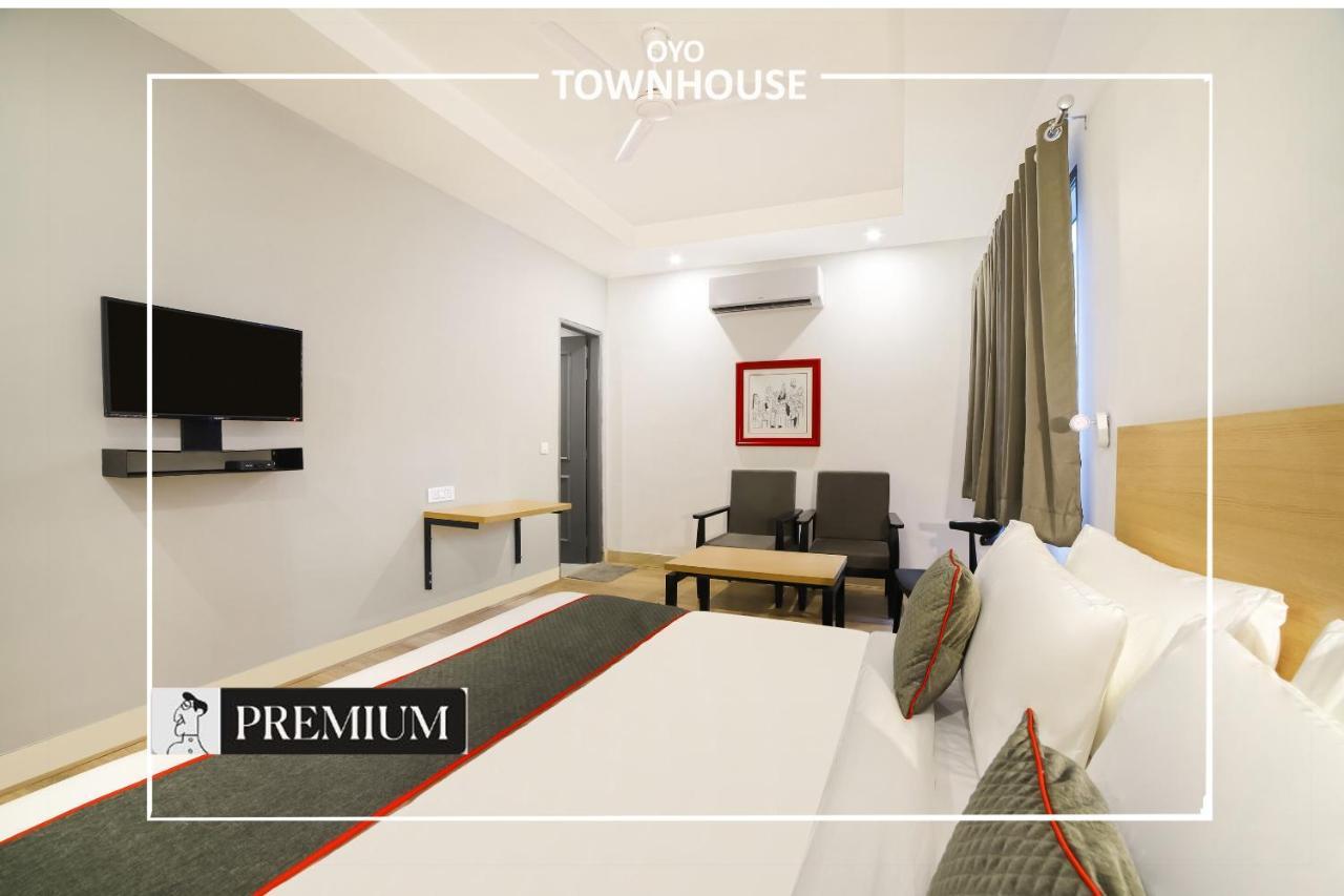Hotel Oyo Townhouse 120 Shushant Lok 3*