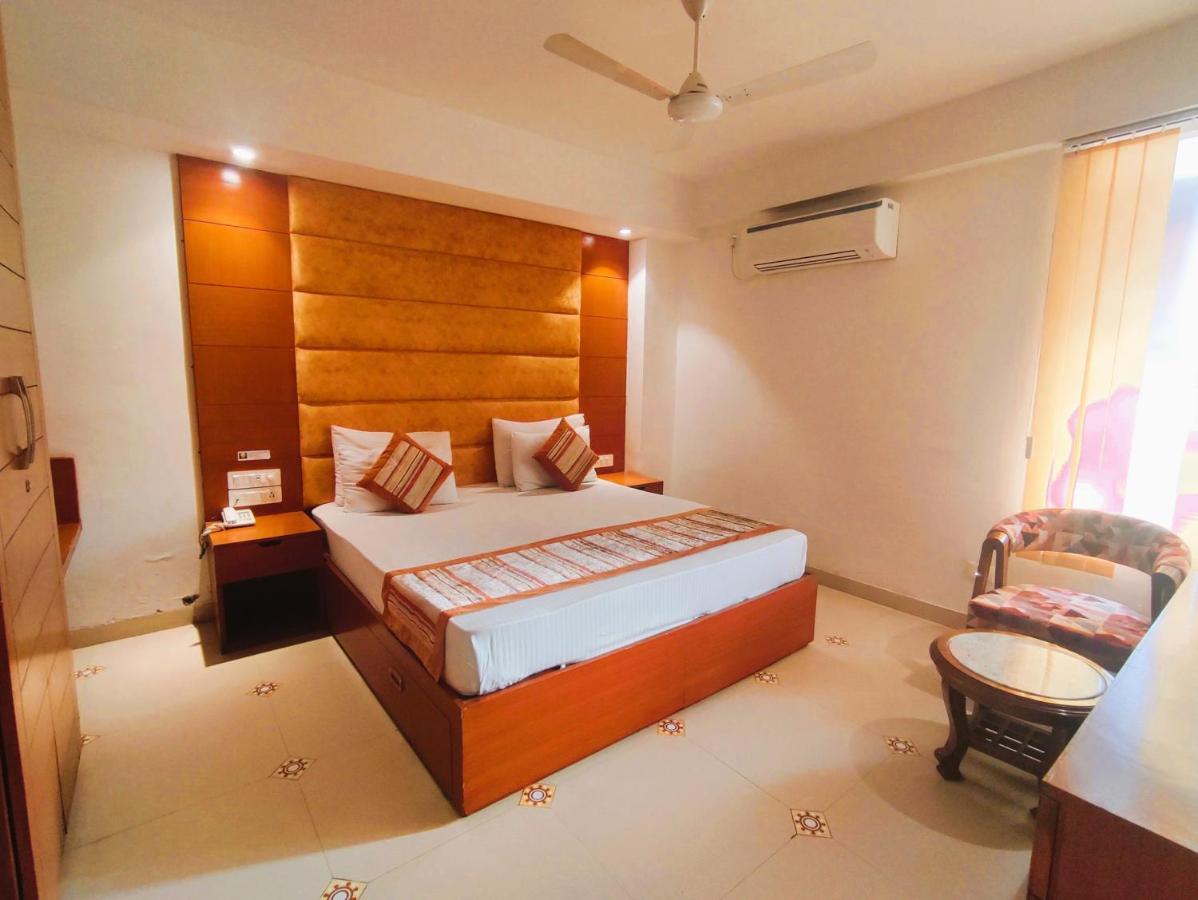 The Angel & Near Medanta Gurgaon