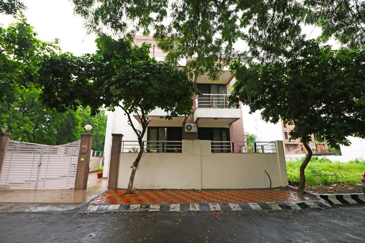 Oyo Shweta Near Appu Ghar Hotel