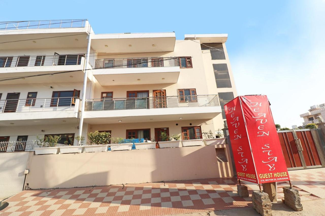 Hotel Collection O Galaxy Near Omaxe Celebration Mall Gurgaon