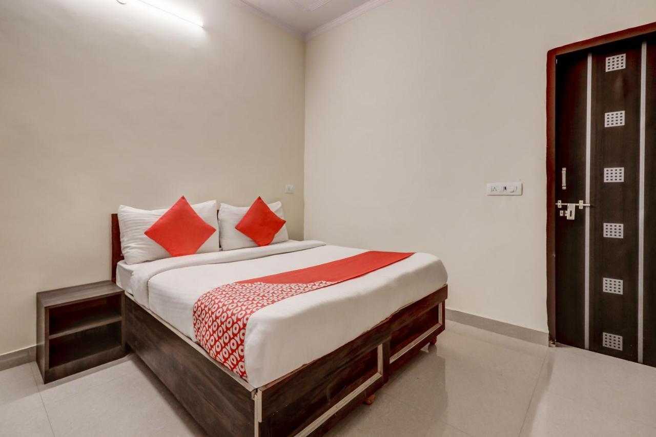 O Sapphire Near Omaxe Mall Hotel 4*