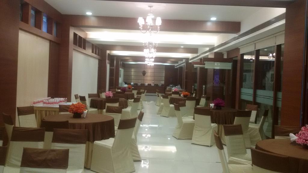 Hotel Sona South City 3*