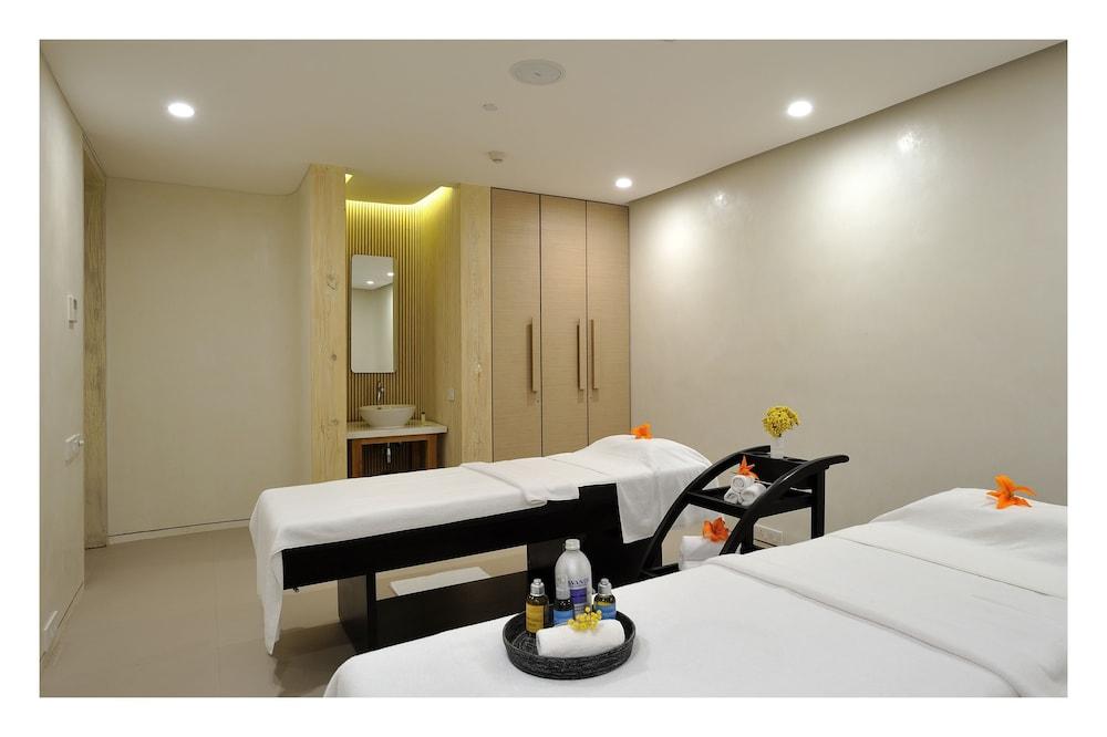 Hotel Anya