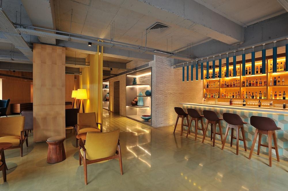Hotel Anya