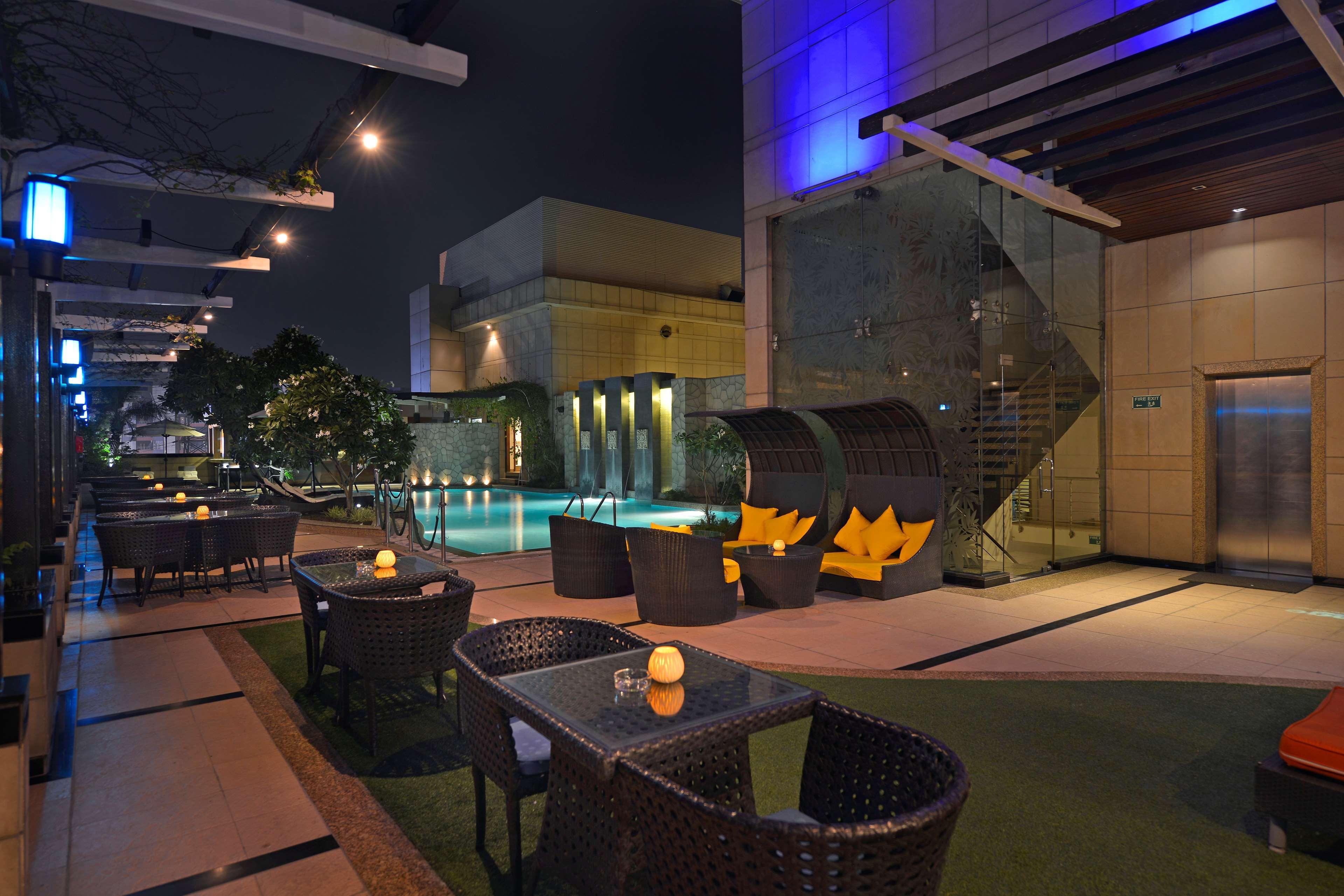 Park Plaza Hotel 4*