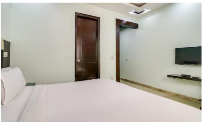 Hotel Fabhotel The Arjun Gurgaon